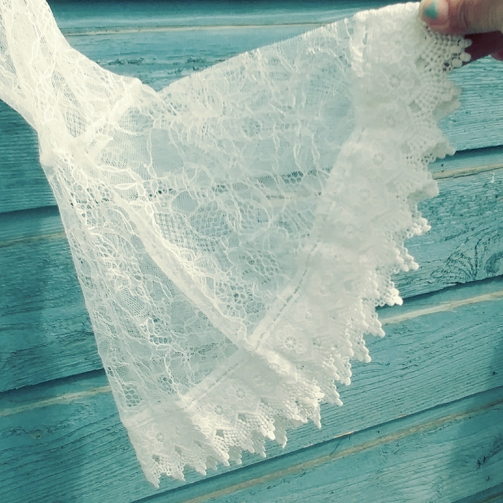 💃💃Beautiful Lace sheer maxi - Picture 9 of 13
